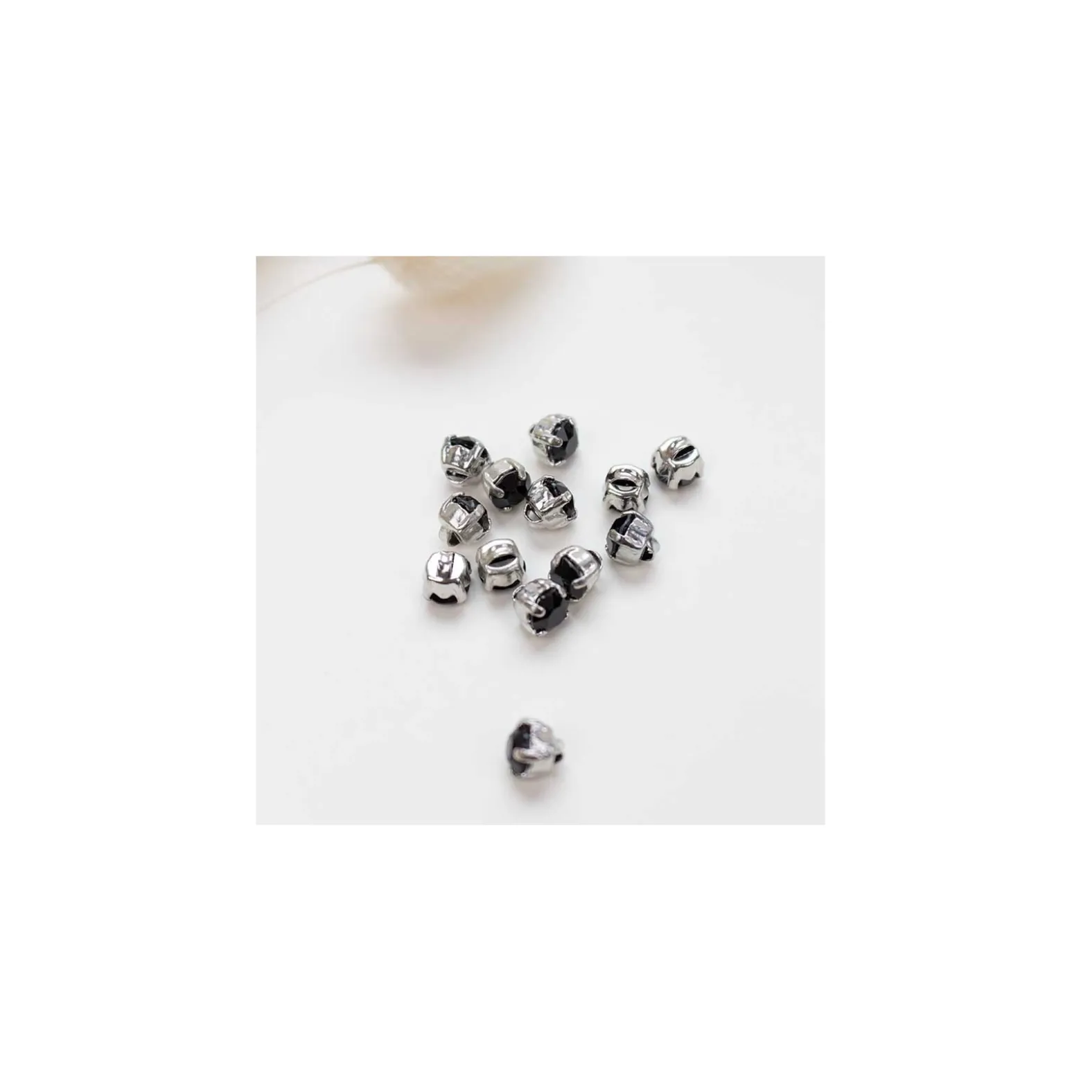 Bouton strass Sweet angels 7mm - noir