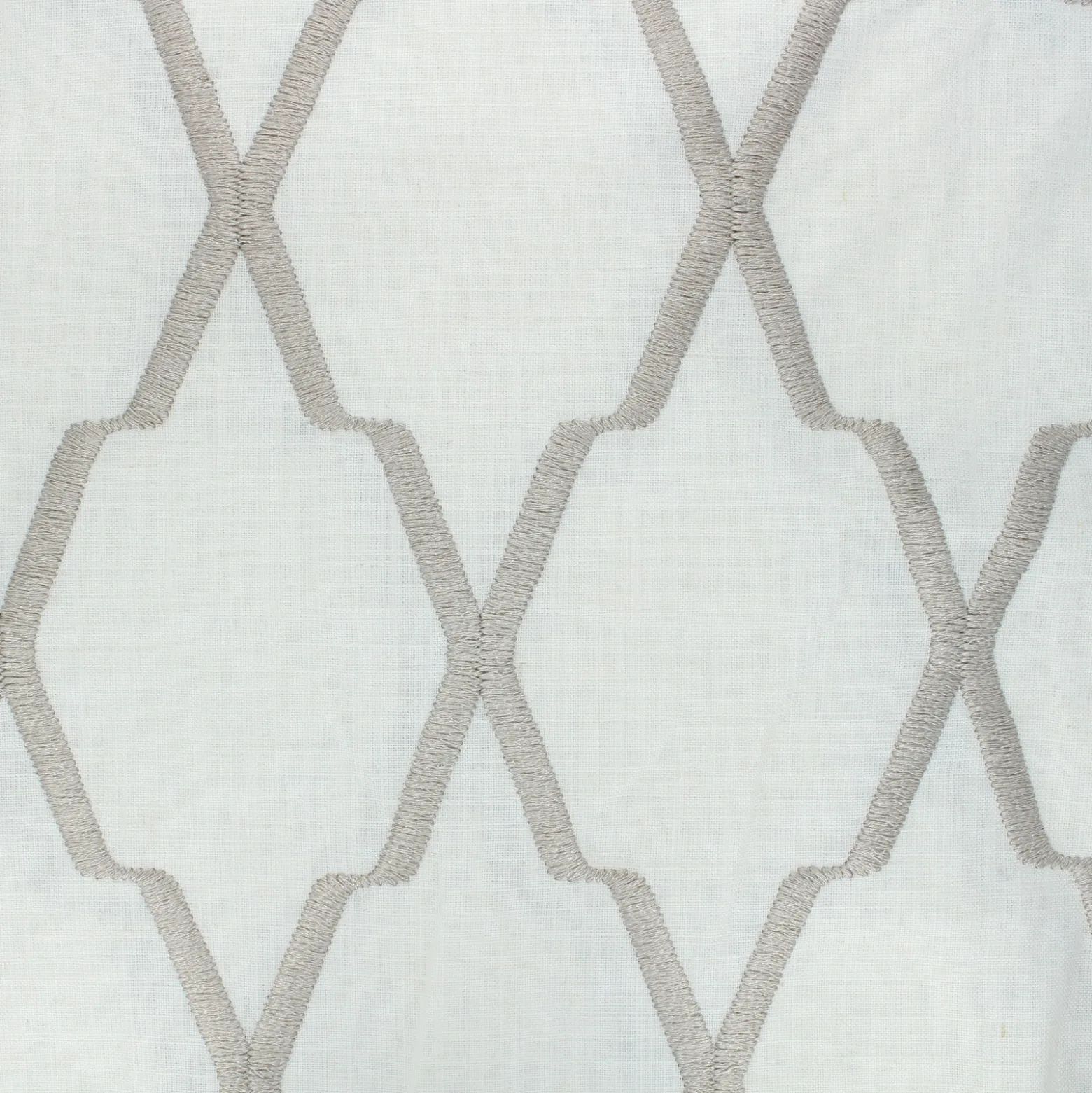 Coupon 150 cm X 140 cm Tissu Clarke & Clarke Global Luxe Riad Sand