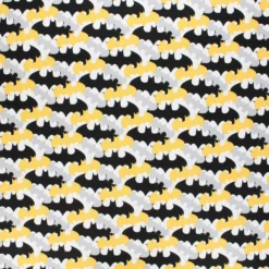 Coupon 100 cm x 110 cm Tissu coton Justice league Batman retro camo - blanc