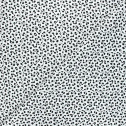 Coupon 100 cm x 110 cm Tissu coton Timeless Treasures- Soccer balls - blanc