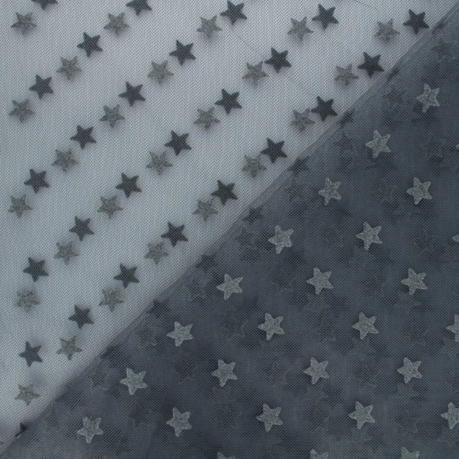 Coupon 100 cm x 145 cm Tulle luxe floqué Etoiles inox/gris