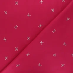 Coupon tissu Hoffman Fabrics Batiks Ciseaux - rose/argent (50 cm x 110 cm)