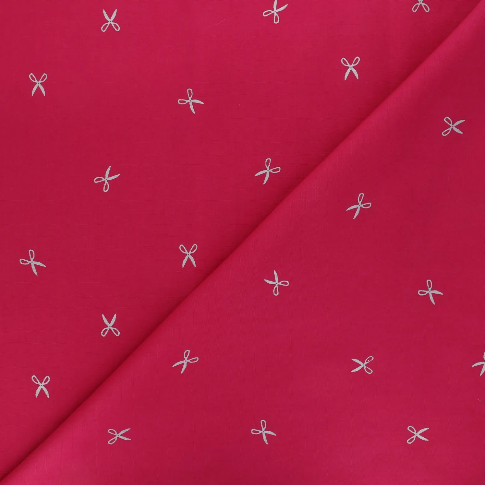 Coupon tissu Hoffman Fabrics Batiks Ciseaux - rose/argent (50 cm x 110 cm)