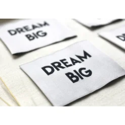 Etiquettes à coudre La Petite Maison Couture - Dream Big (lot de 4)
