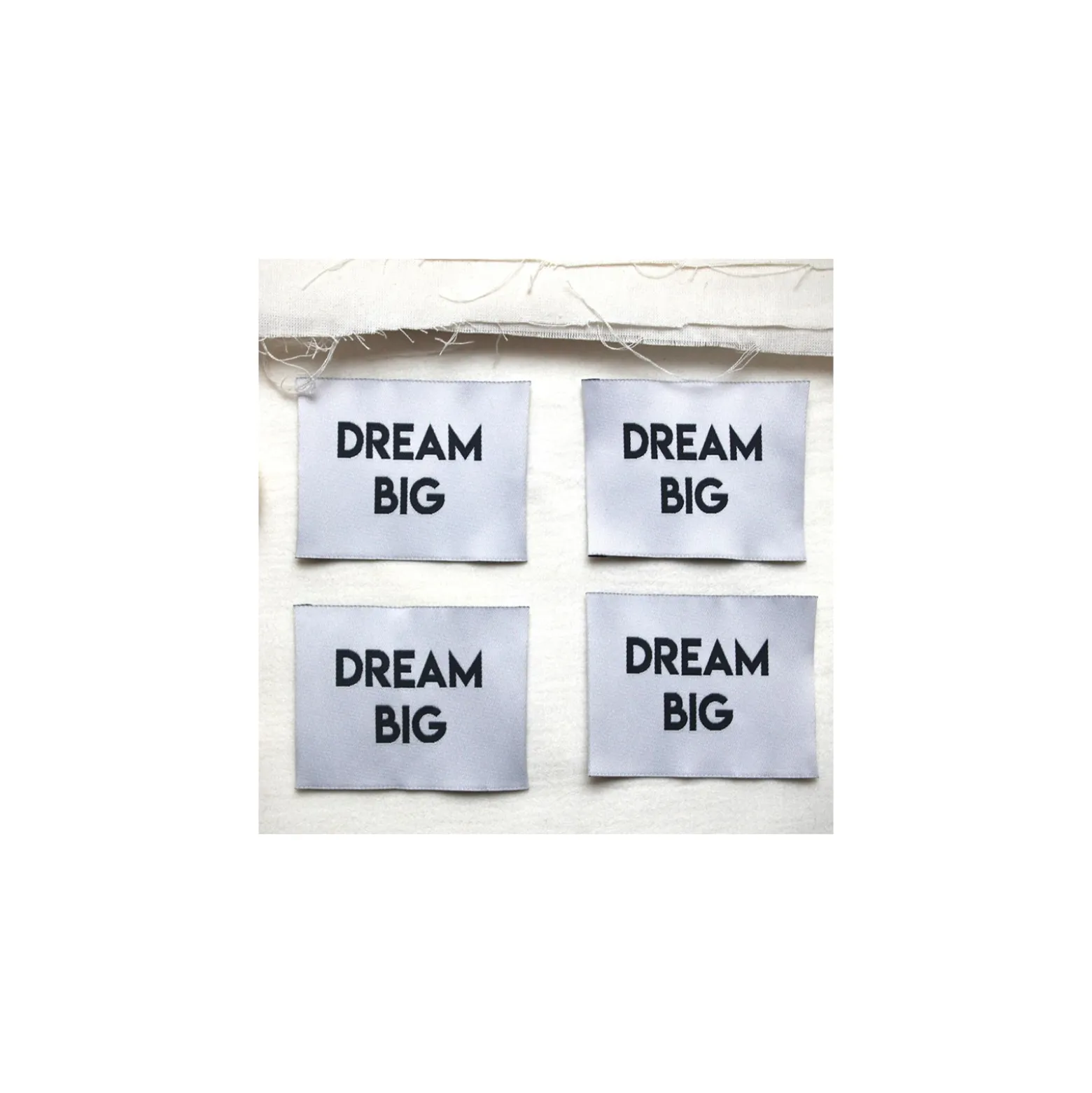 Etiquettes à coudre La Petite Maison Couture - Dream Big (lot de 4)