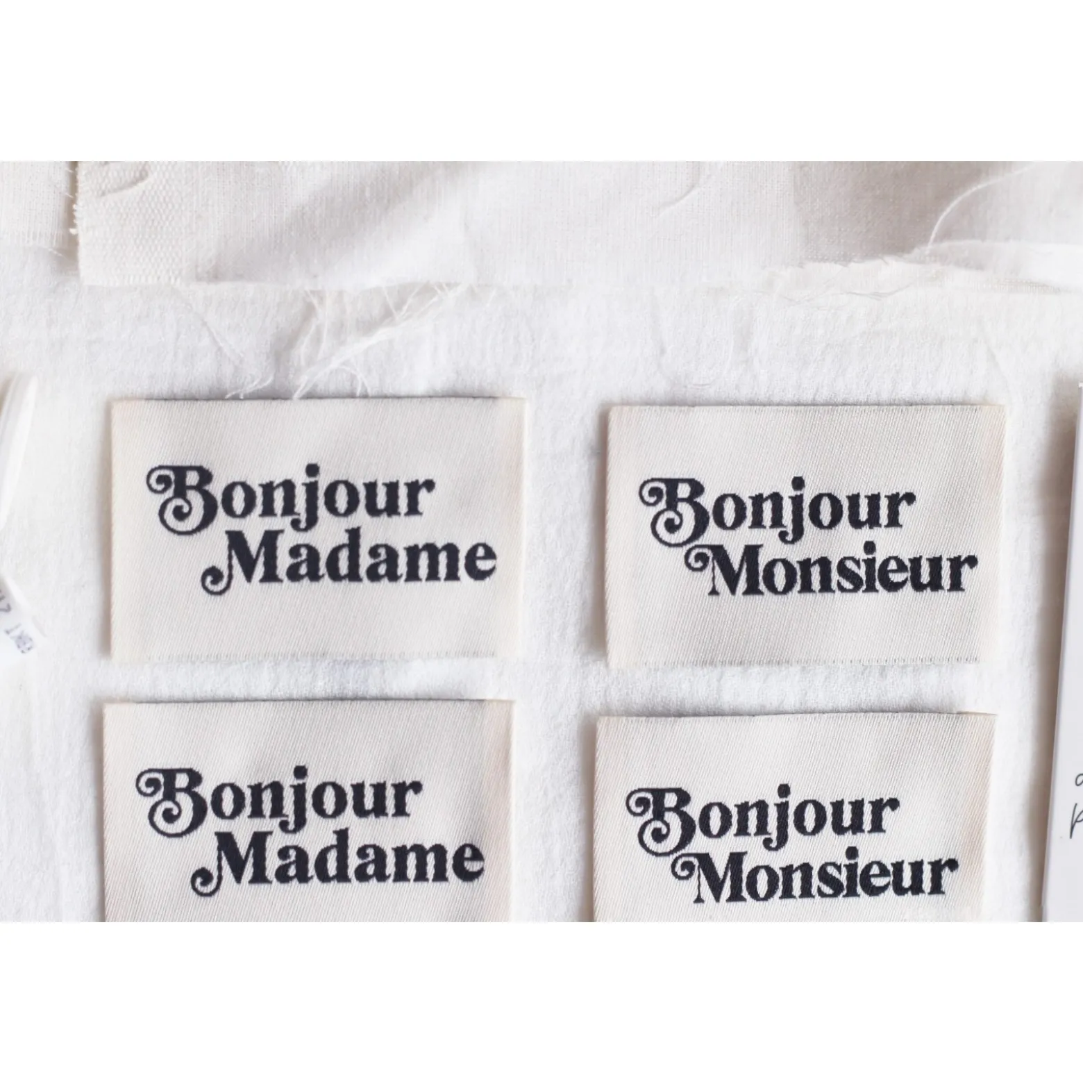 Etiquettes à coudre La Petite Maison Couture - Bonjour Mme, Mr (lot de 6)
