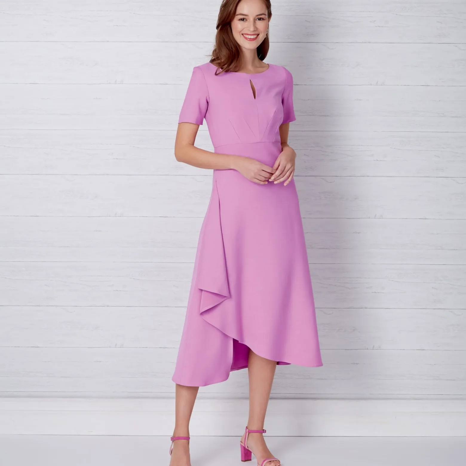 Patron Robe asymétrique Femme - New Look 6655