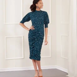 Patron Robe Plissée Femme - New Look 6681
