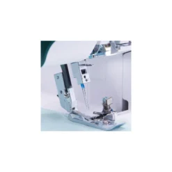 Surjeteuse Admire™ 3000 PFAFF