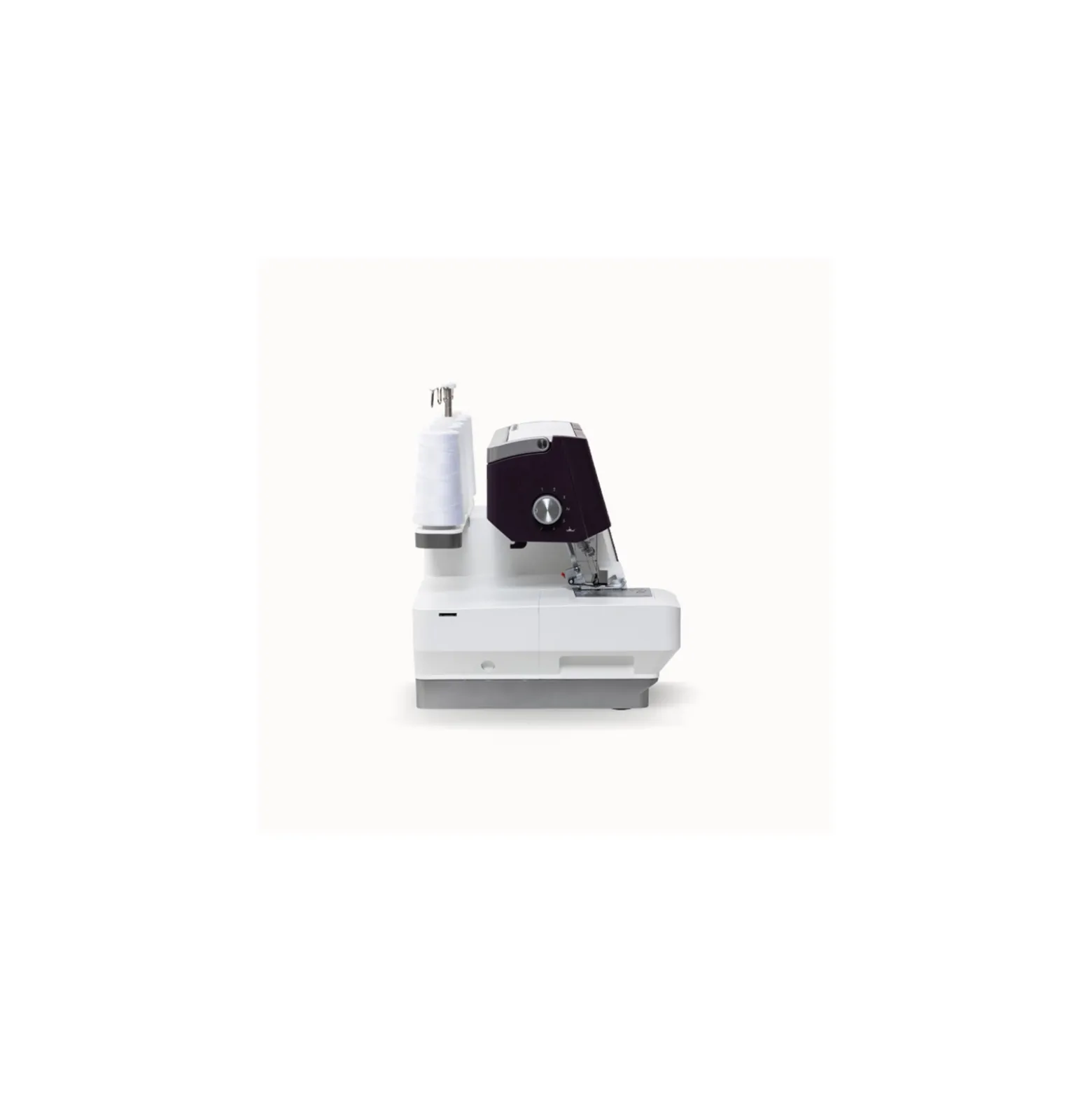 Surjeteuse et recouvreuse Admire™ air 7000 PFAFF