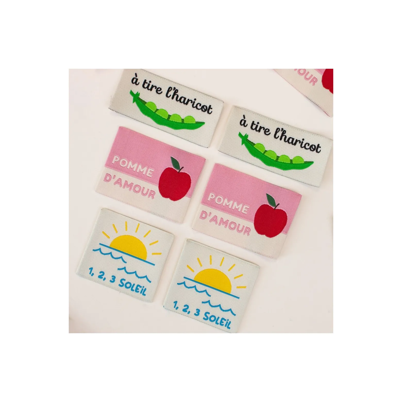 Étiquettes tissées à coudre - Happy kid (lot de 6)