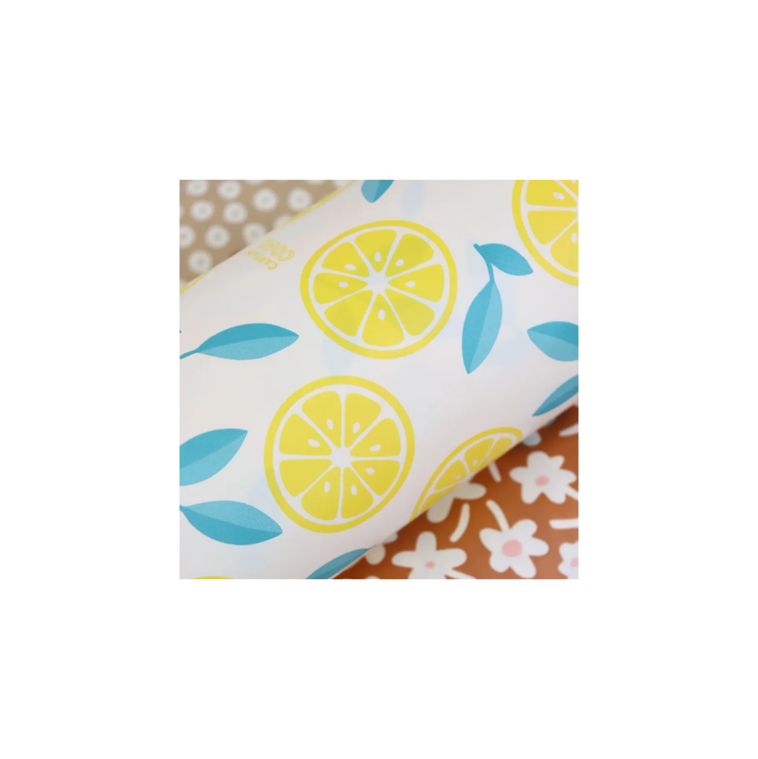 Tissu toile cirée Captain Cook Slice me up - blanc